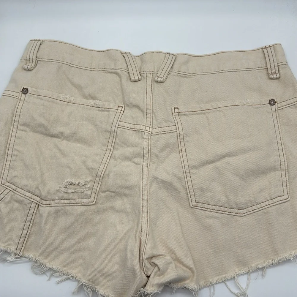 Free People Now or Never Denim Cream Shorts Size 28
